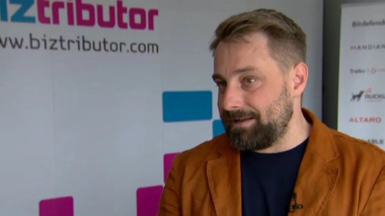 Mozaik - Május első csütörtöke a Jelszó világnapja