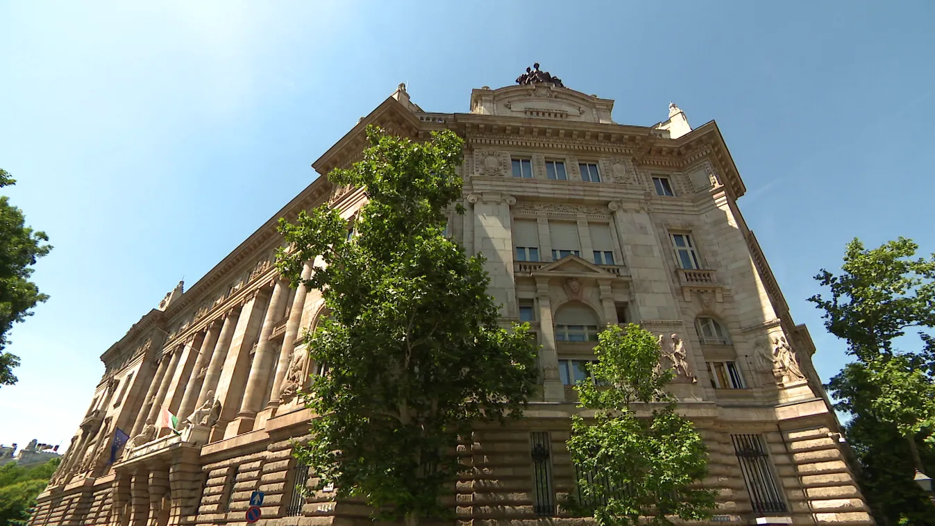 Hatalmasat erősödött a forint, bejelentéseket tett az MNB
