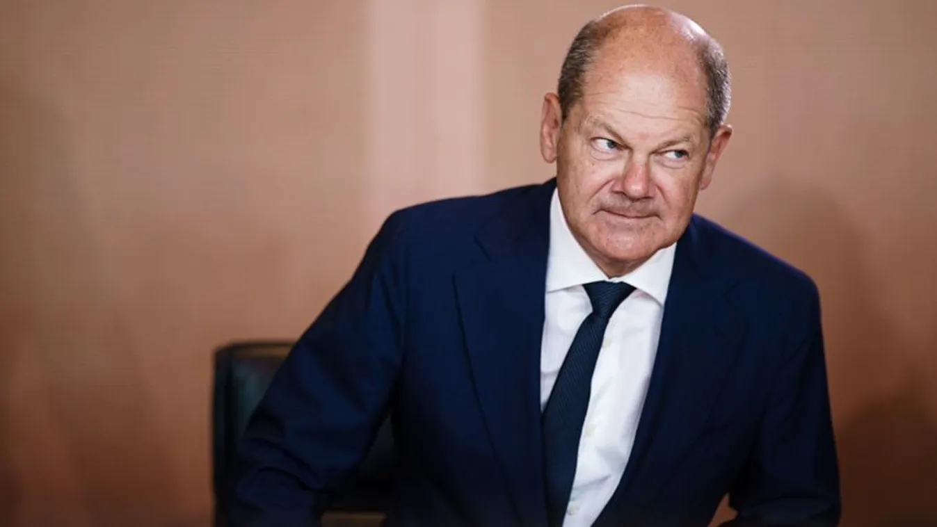 Olaf Scholznak le kell vonnia a tanulságokat