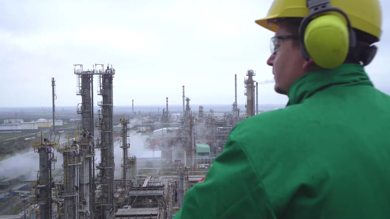 A miniszterelnök politikai igazgatója: félúton nem lesz kompromisszum