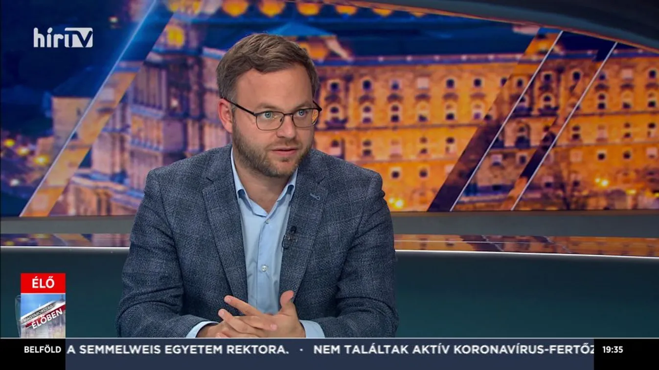 Orbán Balázs: Nem az ellenzék kupakos szavazása miatt marad el a tűzijáték