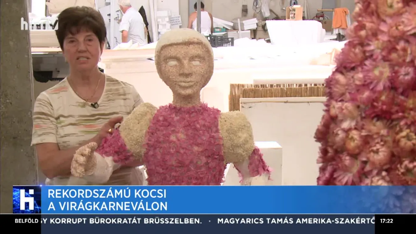 Rekordszámú kocsi a virágkarneválon