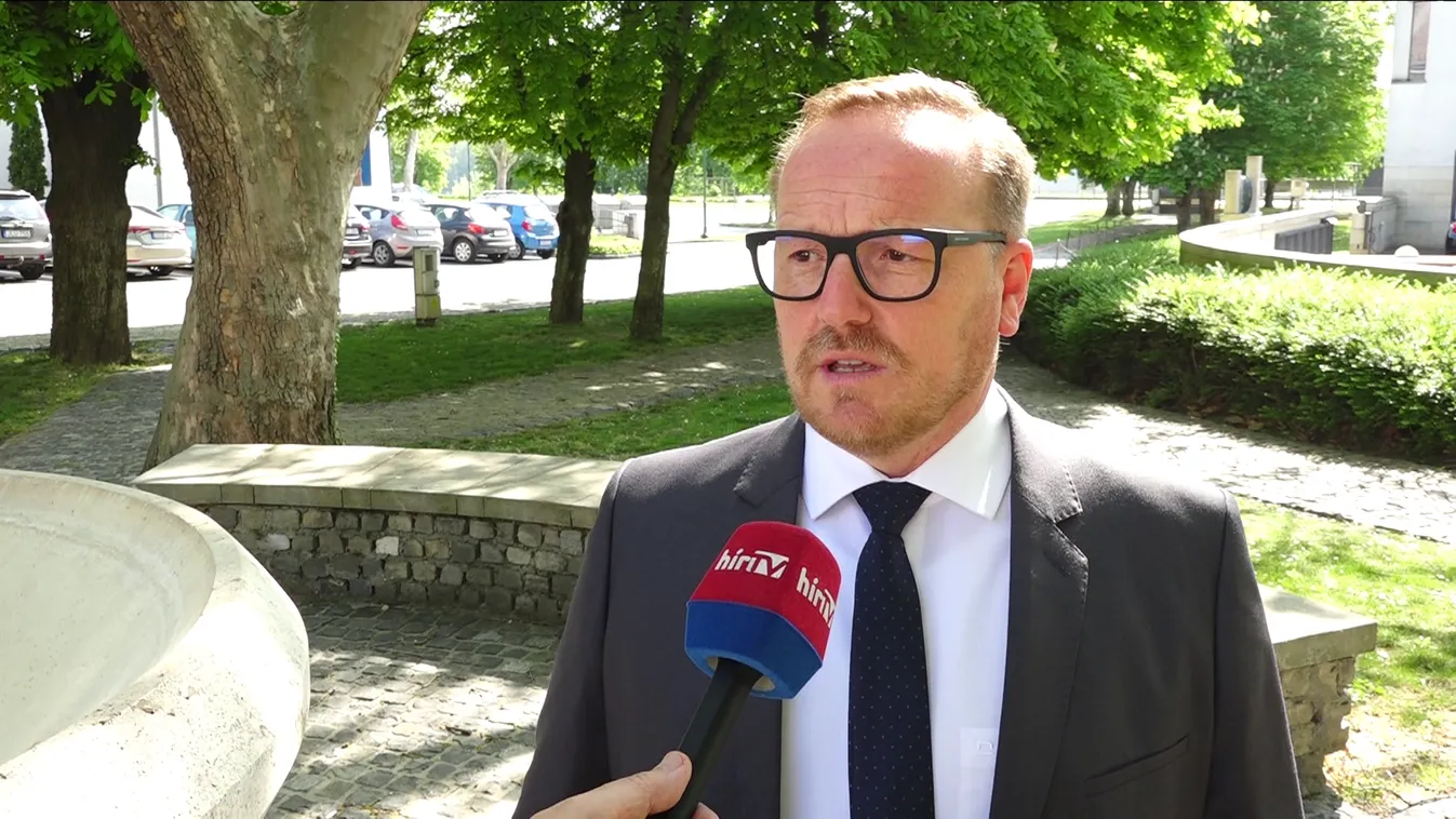 Jelentős infrastrukturális beruházások történtek Pakson + videó