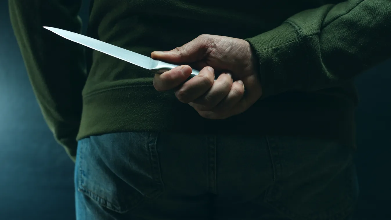 Letartóztatták az élettársa hozzátartozóit megkéselő férfit Pécsen