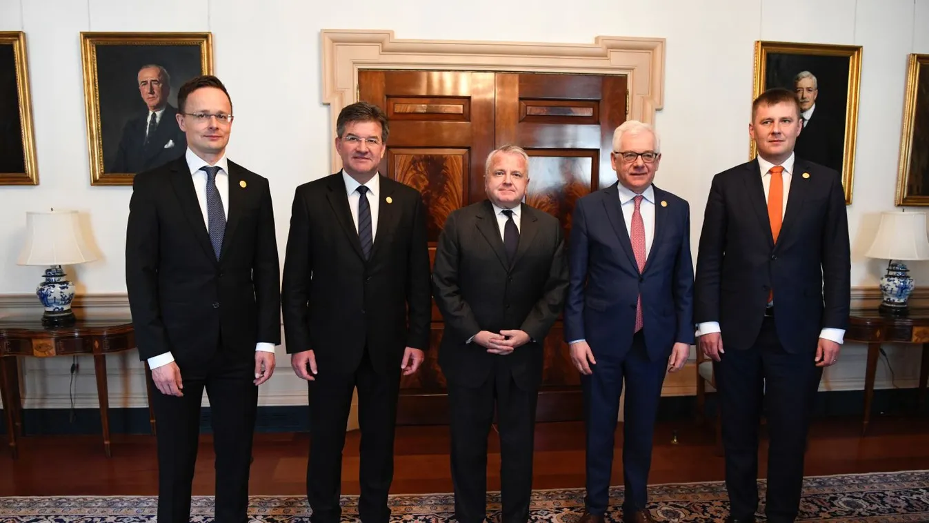 Szijjártó Péter magyar-amerikai katonai-védelmi megállapodást írt alá Washingtonban