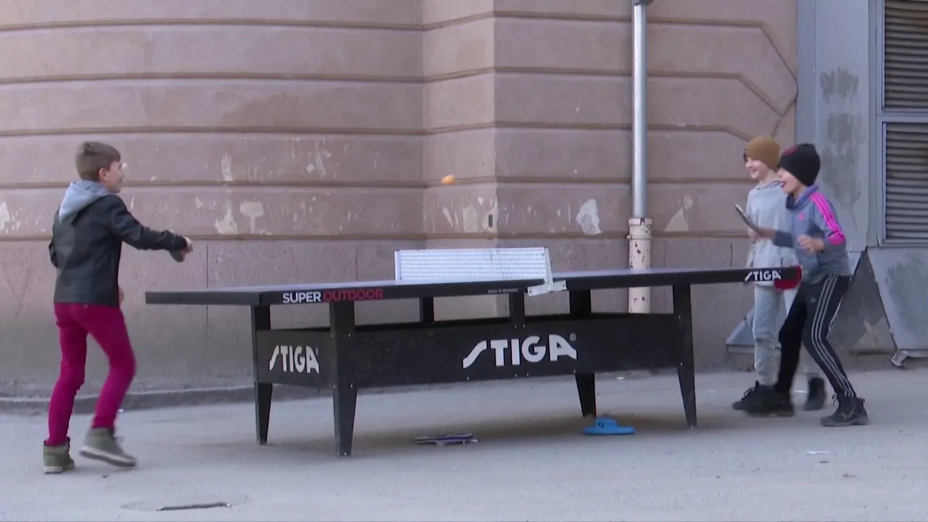 Állami pénzből érzékenyítik az óvodásokat Svédországban az LMBTQ-propagandisták