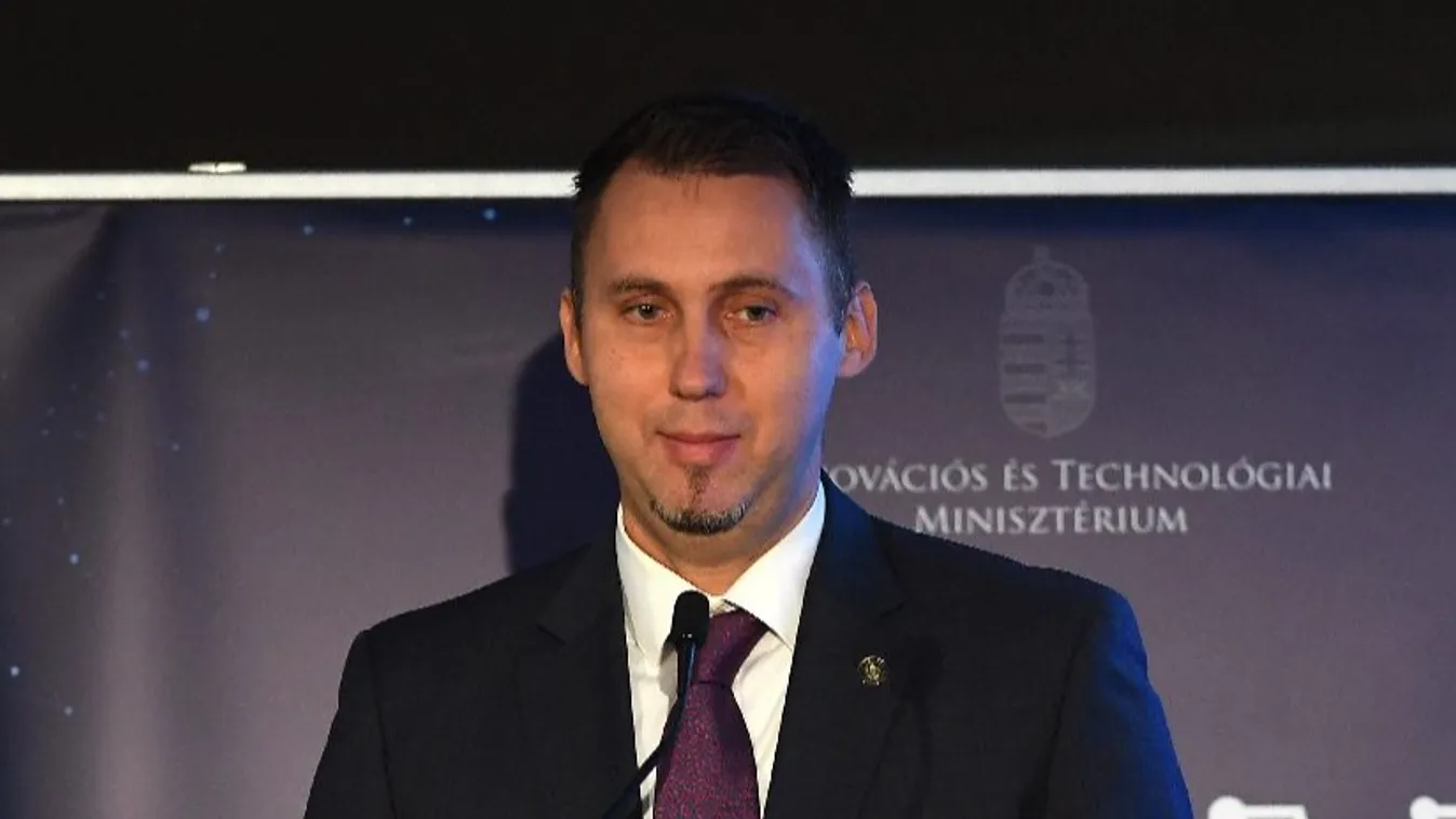 A köztársasági elnök kinevezte a Magyar Nemzeti Bank alelnökévé Virág Barnabást