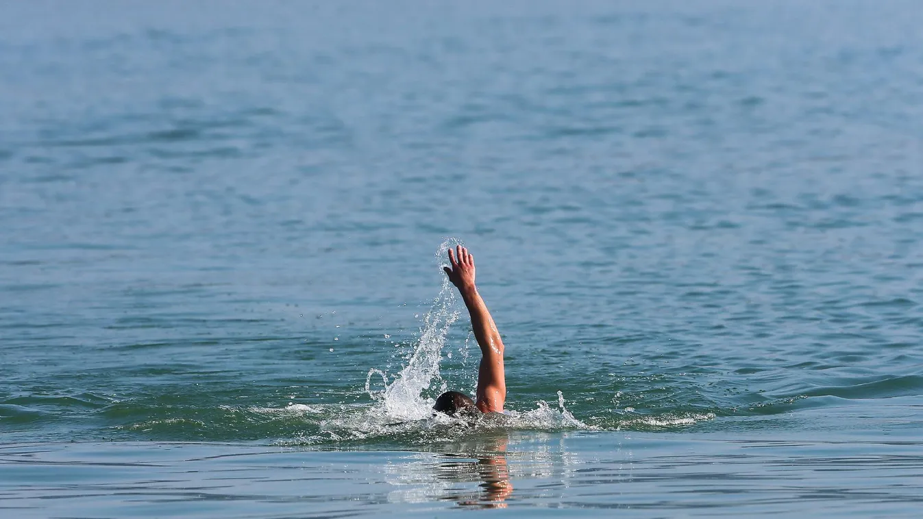 Miért fulladt idén ennyi ember a Balatonba?
