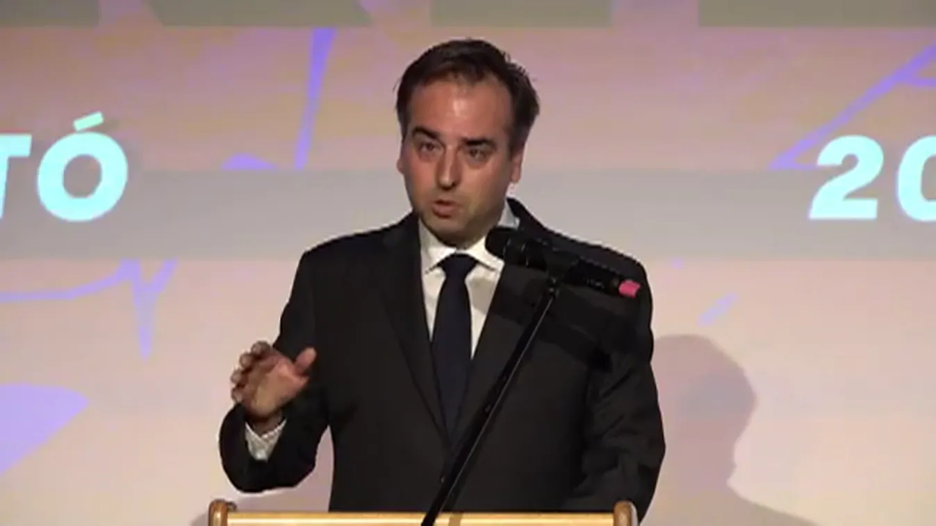 A Pride nyitóbeszédén is a kormányt támadta David Pressman