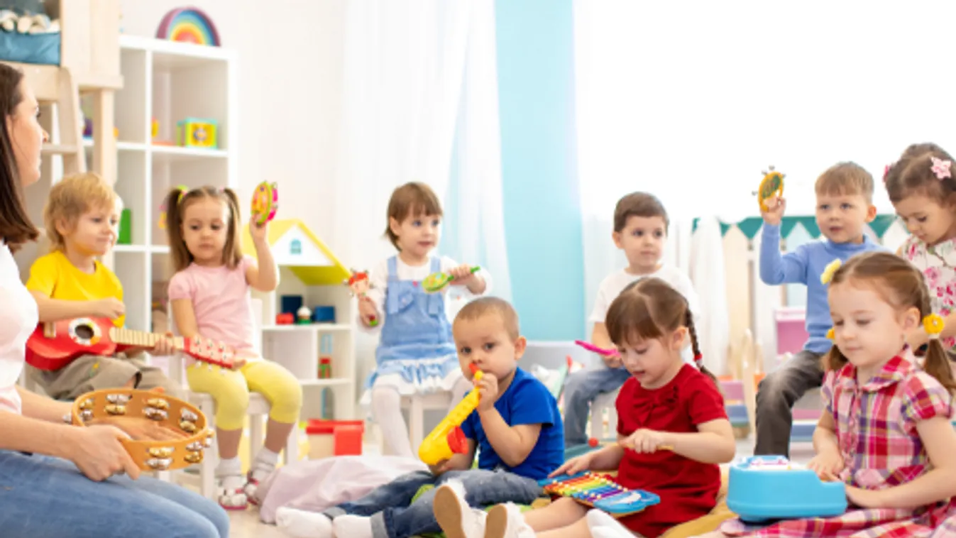 Magyar óvodát és bölcsődét adtak át az erdélyi Zilahon