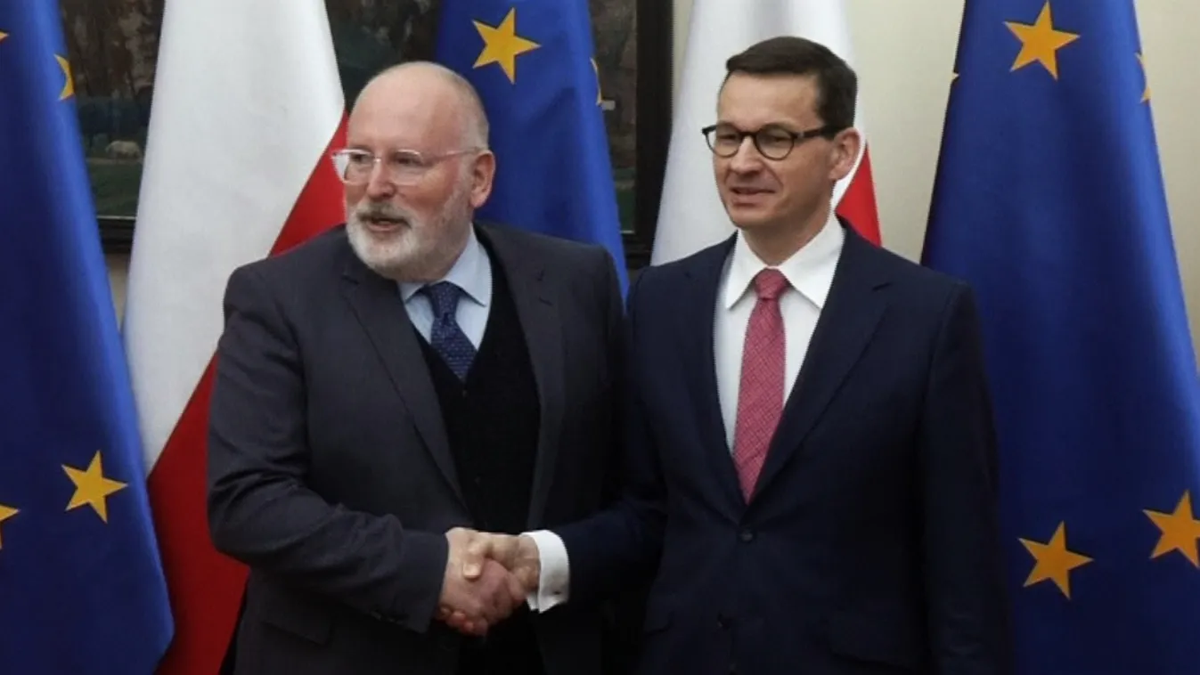 Puhul a lengyel kormány a brüsszeli fenyegetésre