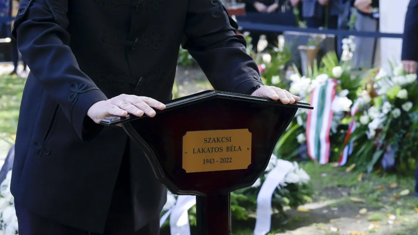 Végső búcsút vettek Szakcsi Lakatos Bélától