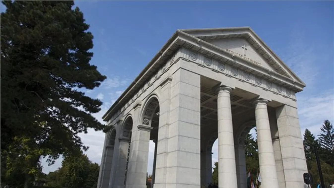 Megújult a Festetics-mauzóleum