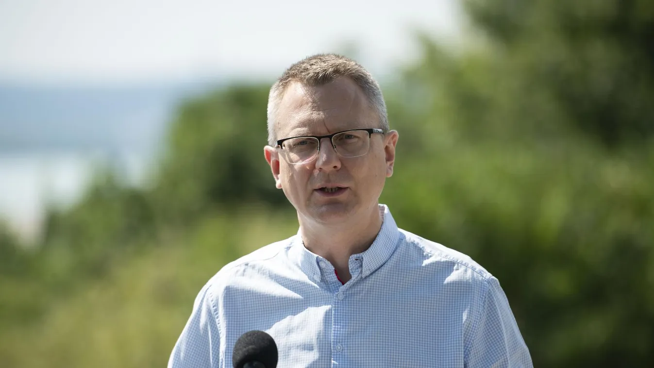 Már több, mint hárommillióan töltötték le mobiltelefonjukra az Egészségablak alkalmazást