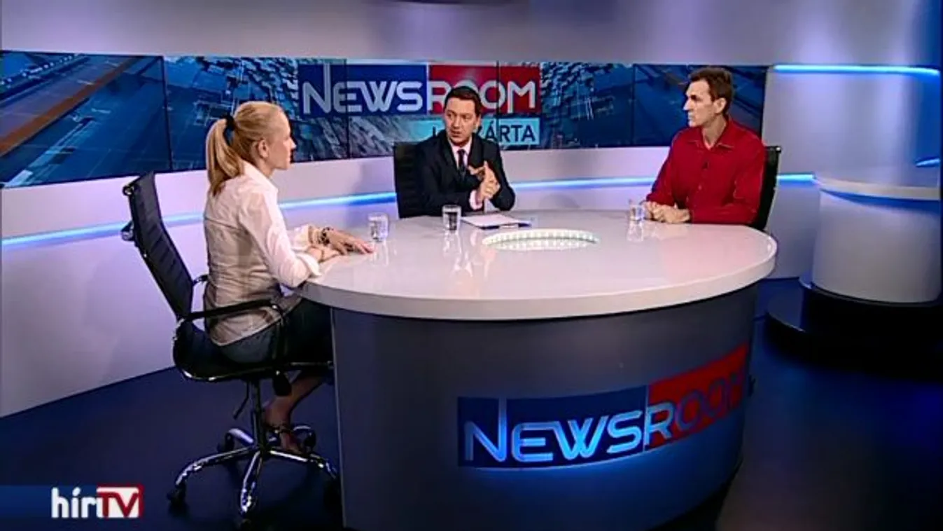 Újra plakátol a kormány