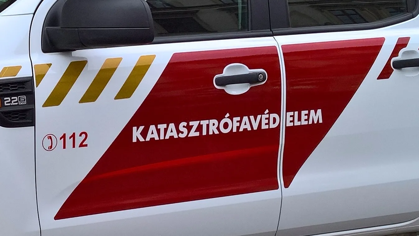 Poligráffal keresik a panaszkodó tűzoltót