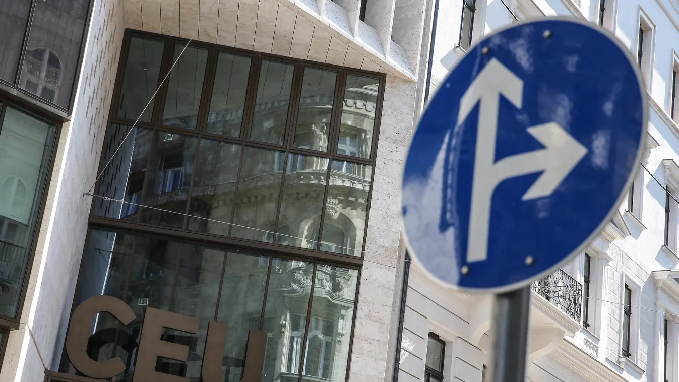 „Egyedül a Soros-egyetem körül folyik a hisztériakeltés”