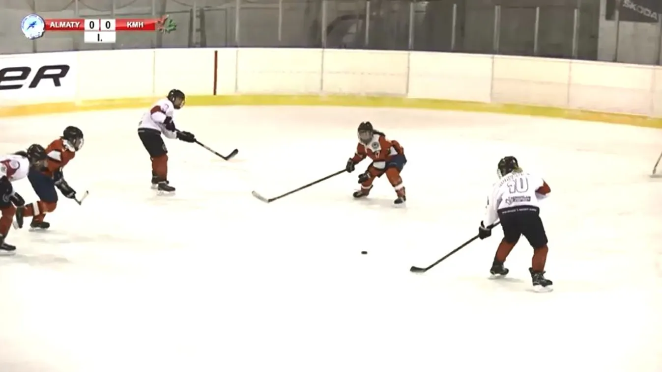 Sporttörténelmi sikert arattak a magyar női hokisok