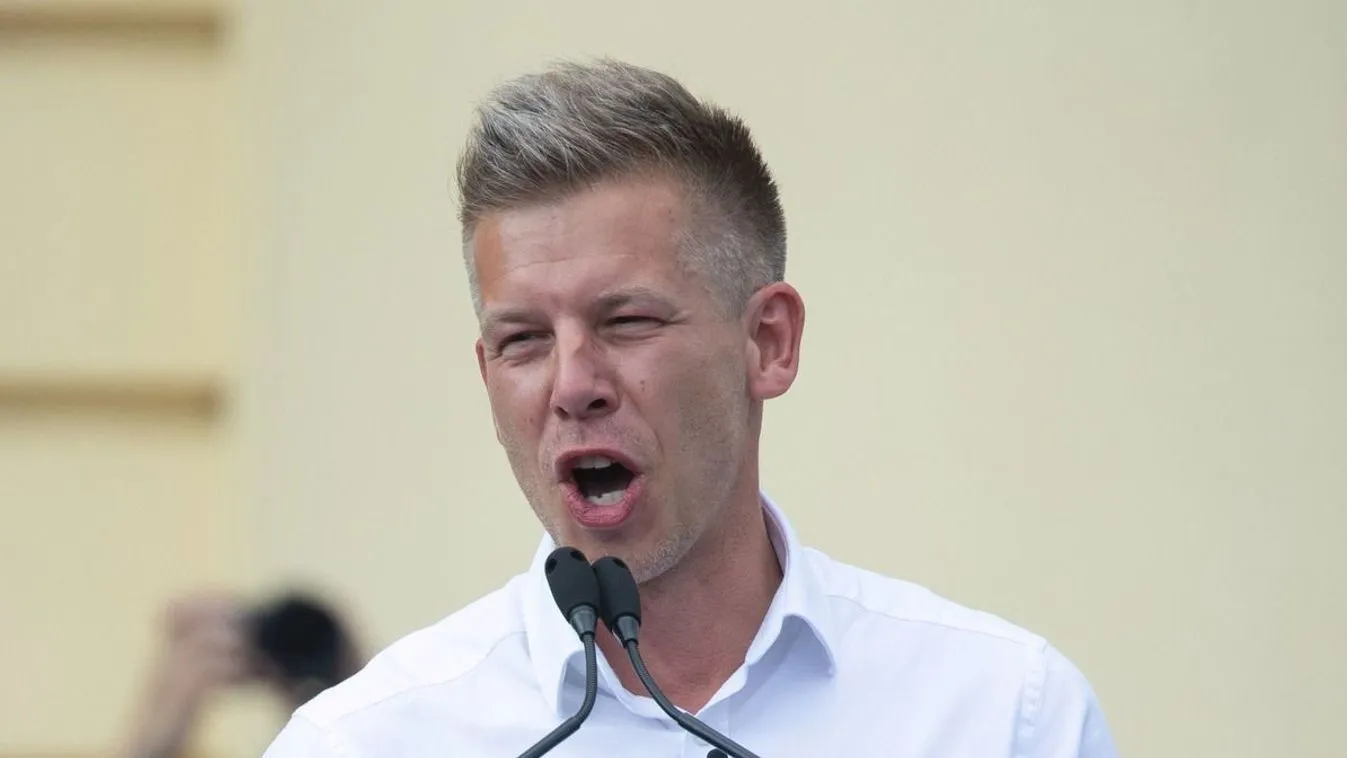 Bayer Zsolt: Vadászjelenetek Alsó-Alvilágból