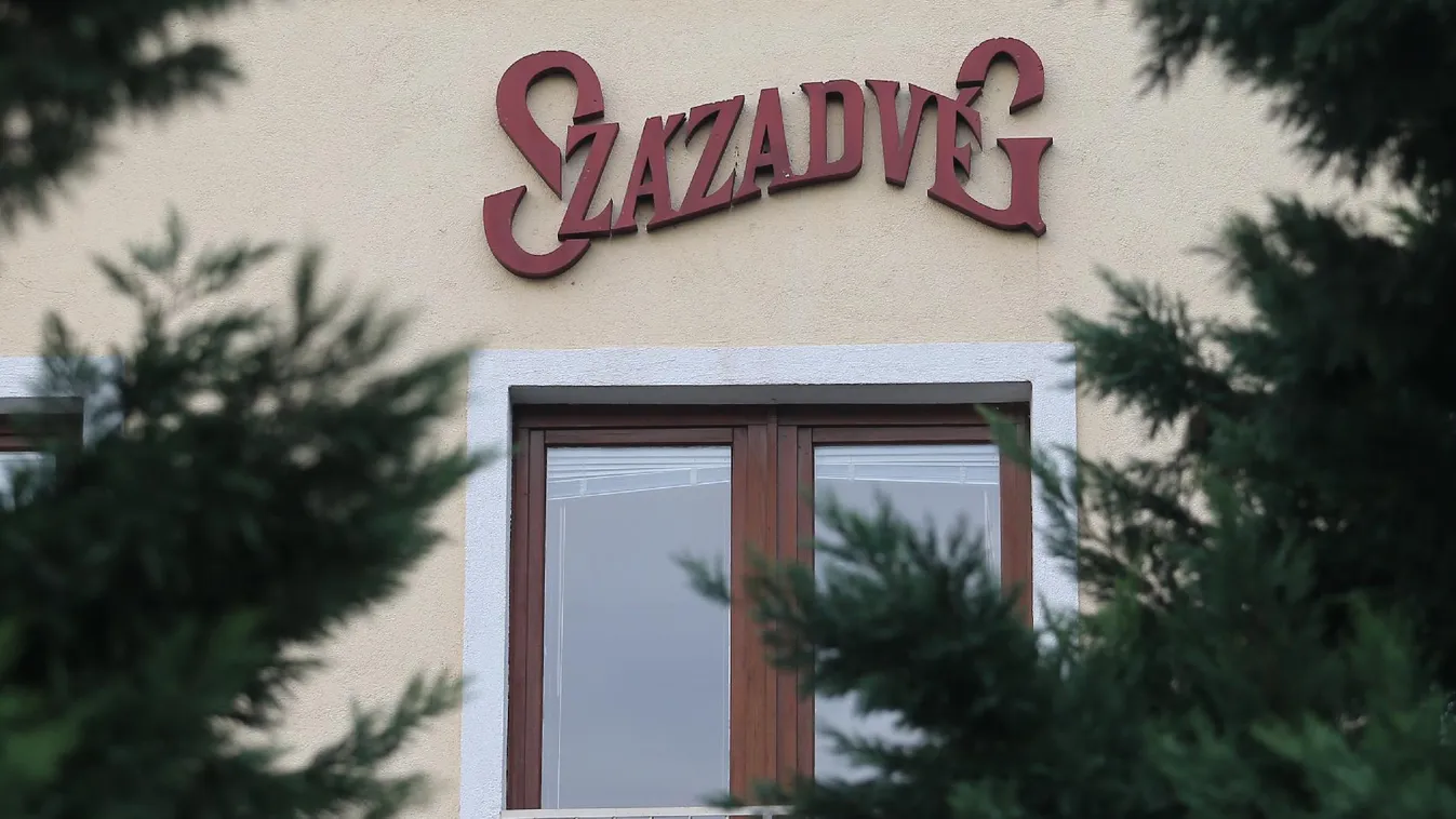 Közel duplájára hízott a kormánykedvenc cég bevétele