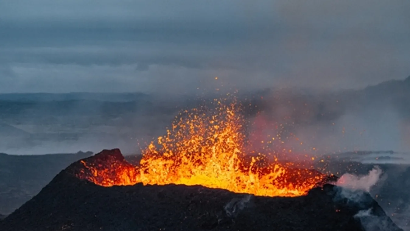 Ismét kitört egy vulkán az izlandi Reykjanes-félszigeten