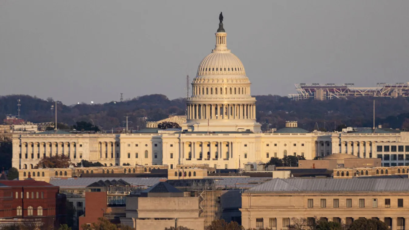 Újabb korszakos egységet oszlattak fel Trumpék