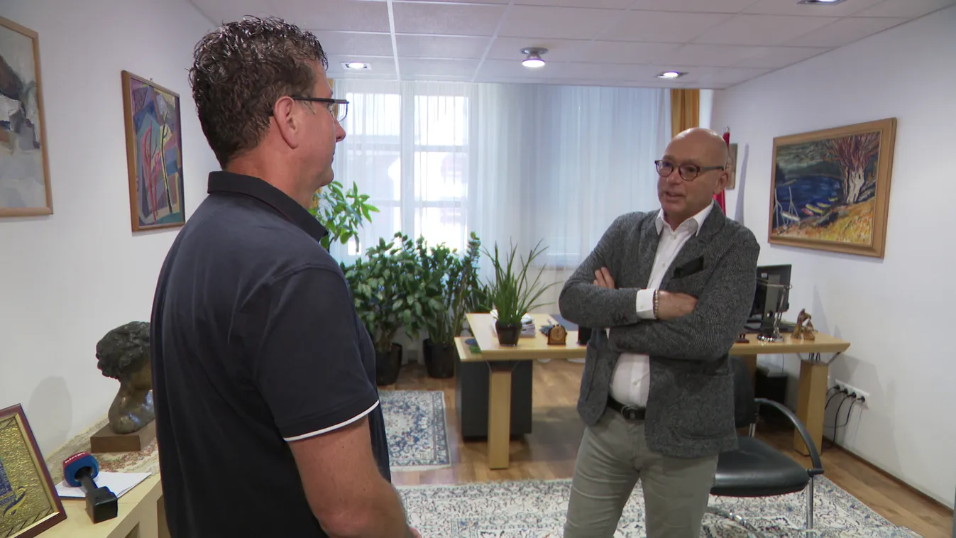 Jogszabályt sérthet Hadházy Ákos