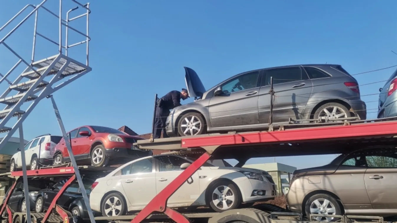 Körözött autó a csengersimai határátkelőhelyen