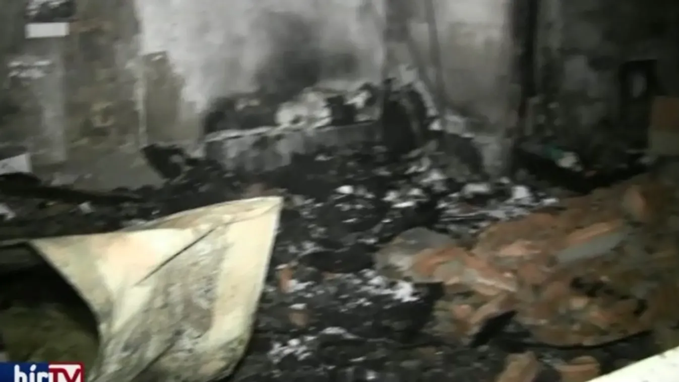 Lángoló autóból mentette ki a férfit a szabadnapos rendőr