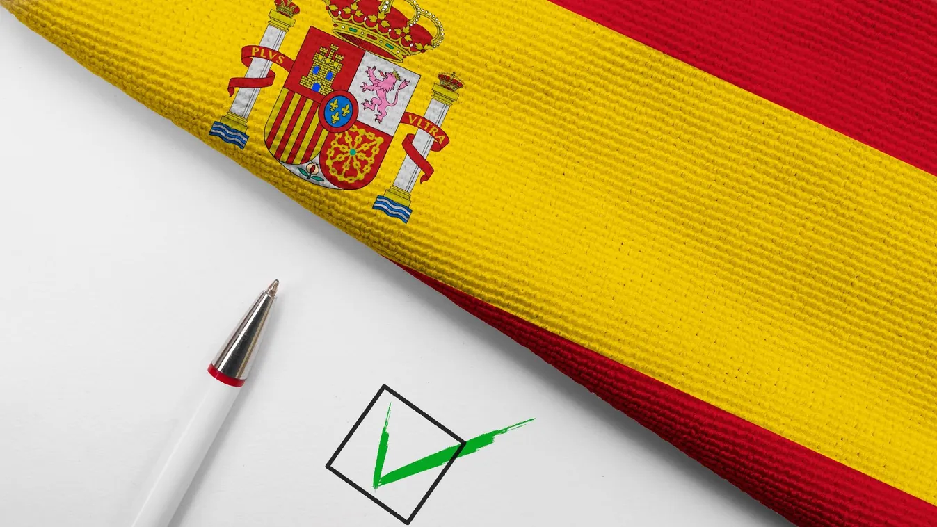 Spanyolországban előrehozott parlamenti választások rendeznek vasárnap