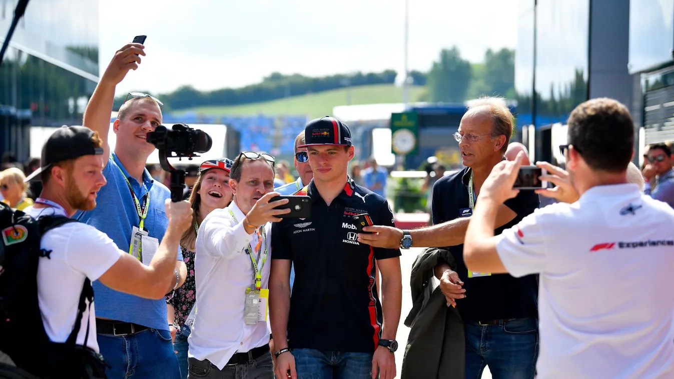 Vendégek tízezreit vonzza hazánkba a Magyar Nagydíj