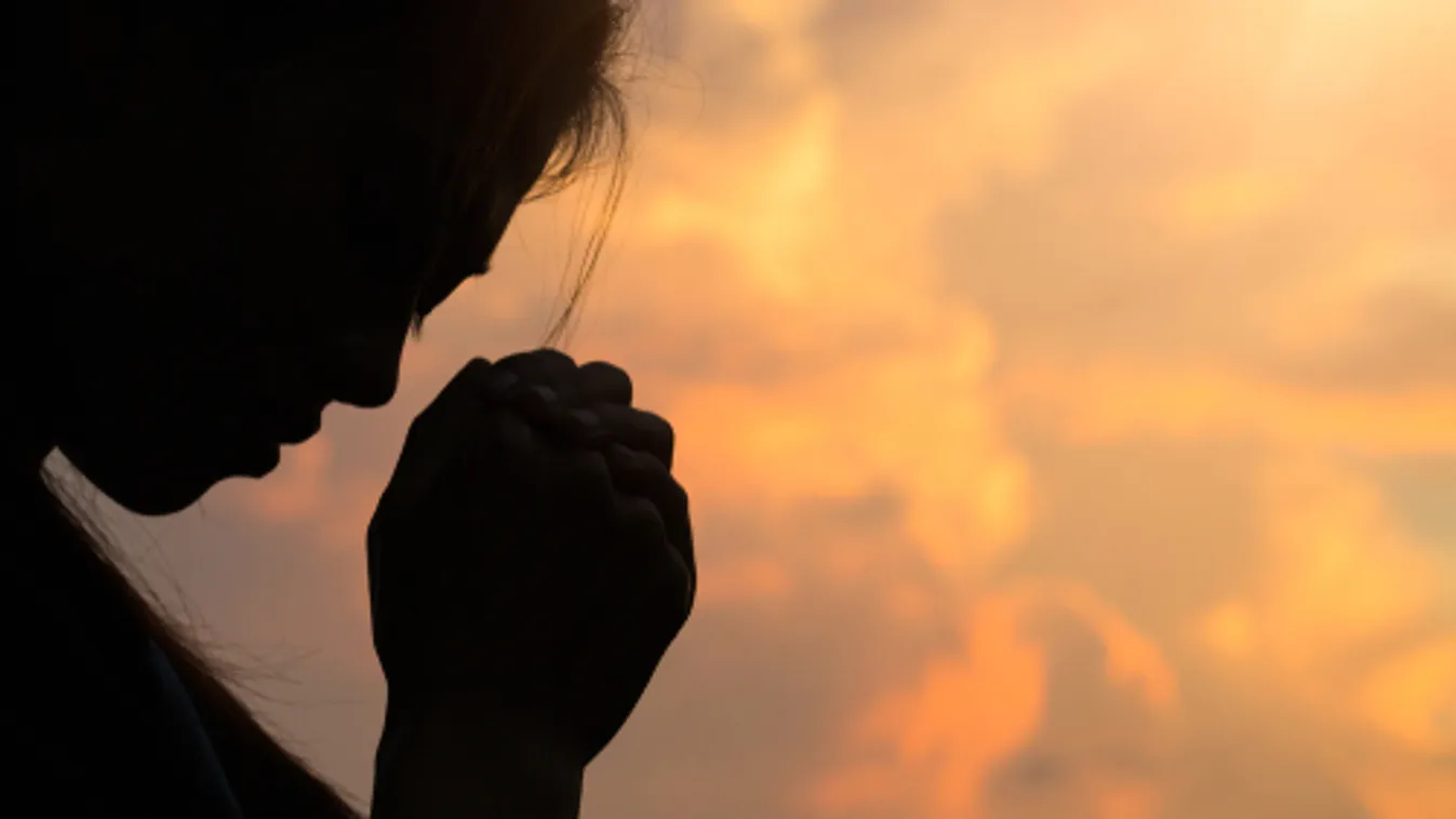 Titkos helyszínen nyitott meg az Arab-félsziget első zsinagógája Dubajban