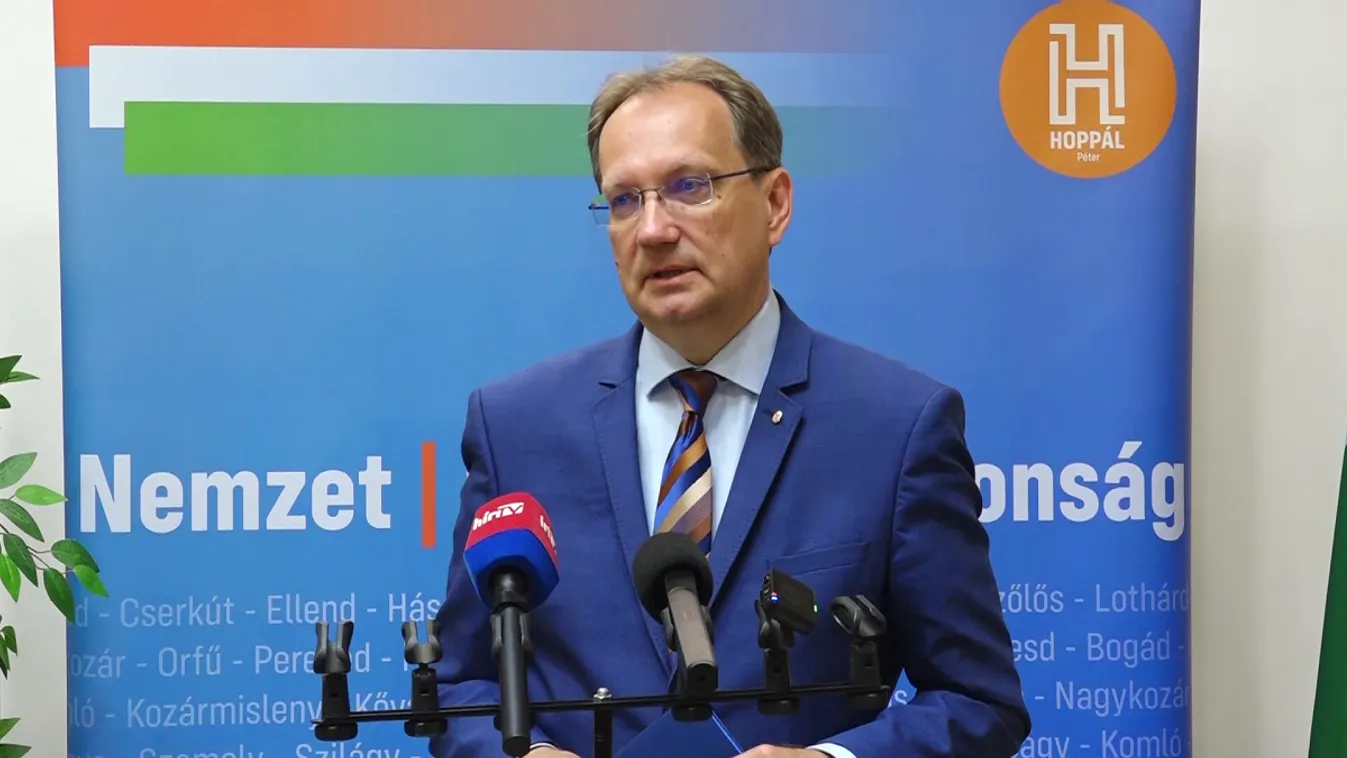 Botrány: visszatartotta az önkormányzat az óvodapedagógusok bérét Pécsett + videó