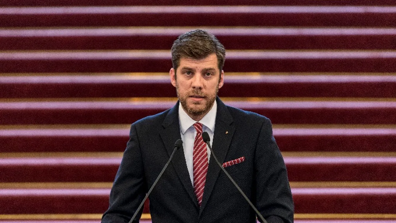 Szilágyi Péter: Az anyaország számít a diaszpórában élő fiatalokra