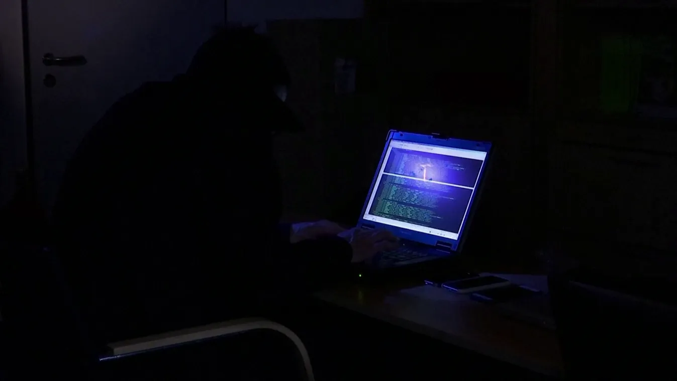 Újabb 6 embert gyanúsítanak kibertérben elkövetett bűncselekménnyel