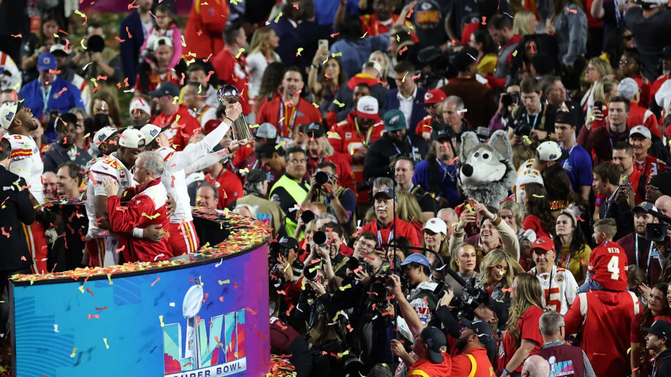 A Kansas City Chiefs nyerte a Super Bowlt