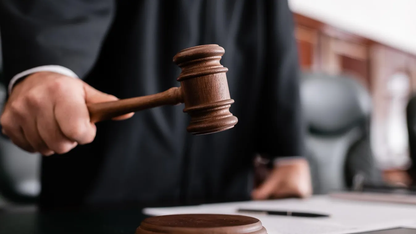 Kiskorú lányt erőszakoltak meg iskolájában