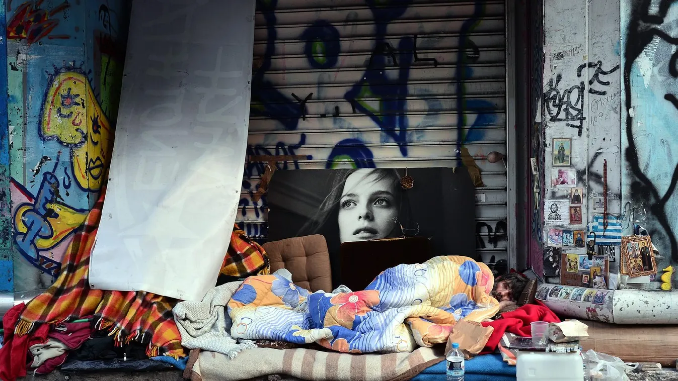 Sokan saját otthonukban haltak meg – Reggeli járat