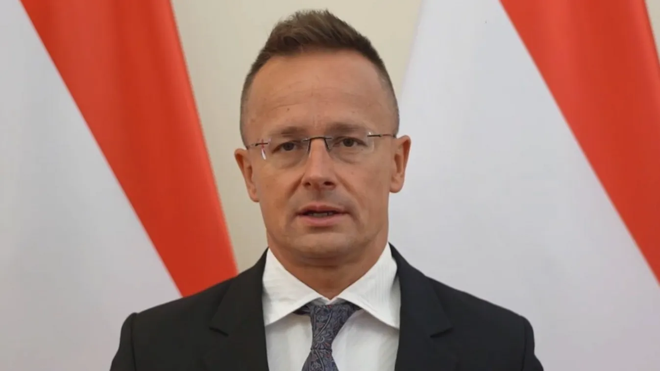 Szíjjártó Péter: Reális cél, hogy Paks II. 2030-ra felépükjön