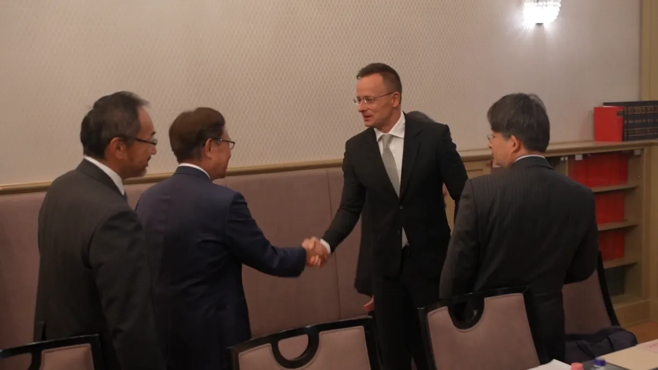 Szijjártó: A magyar-japán kapcsolatok új korszakának kapujában állunk