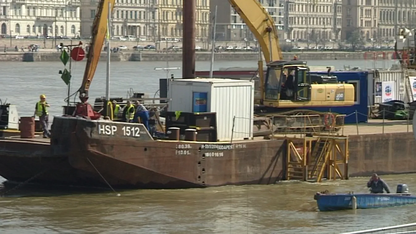 Közel egymilliárd úszik el a vendégek hajóztatására