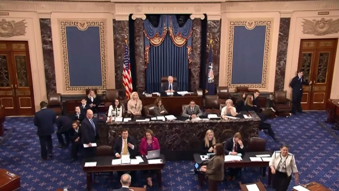 Visszamehettek dolgozni a kormányzat alkalmazottai