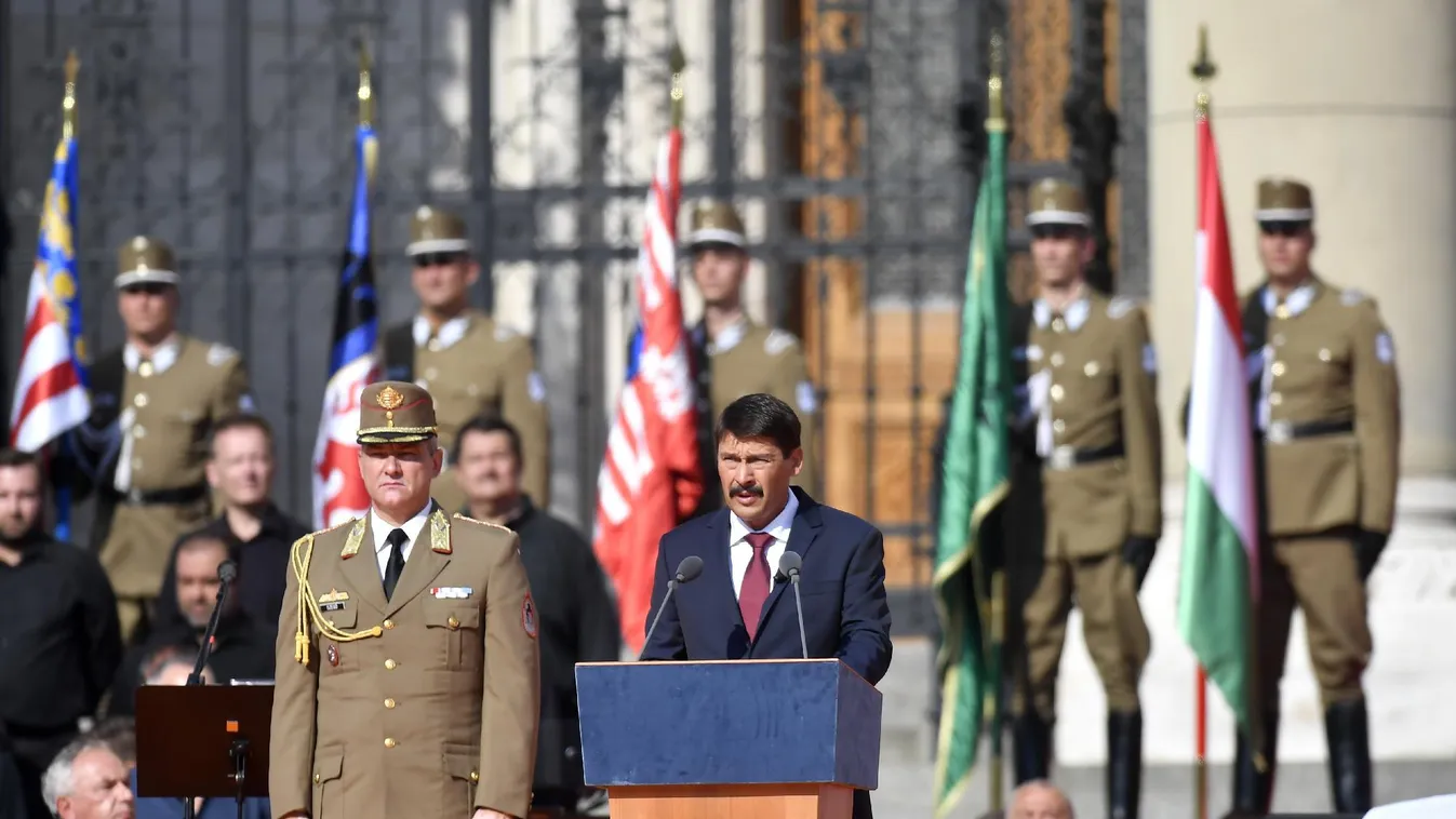 Áder: Nincs módunk középszerűnek lenni