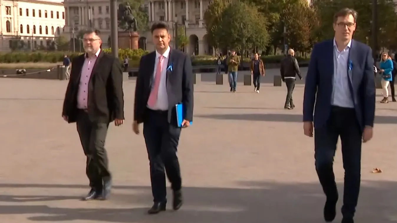 Szinte teljesen külföldről finanszírozhatta március 15-ei nagygyűlését a baloldal