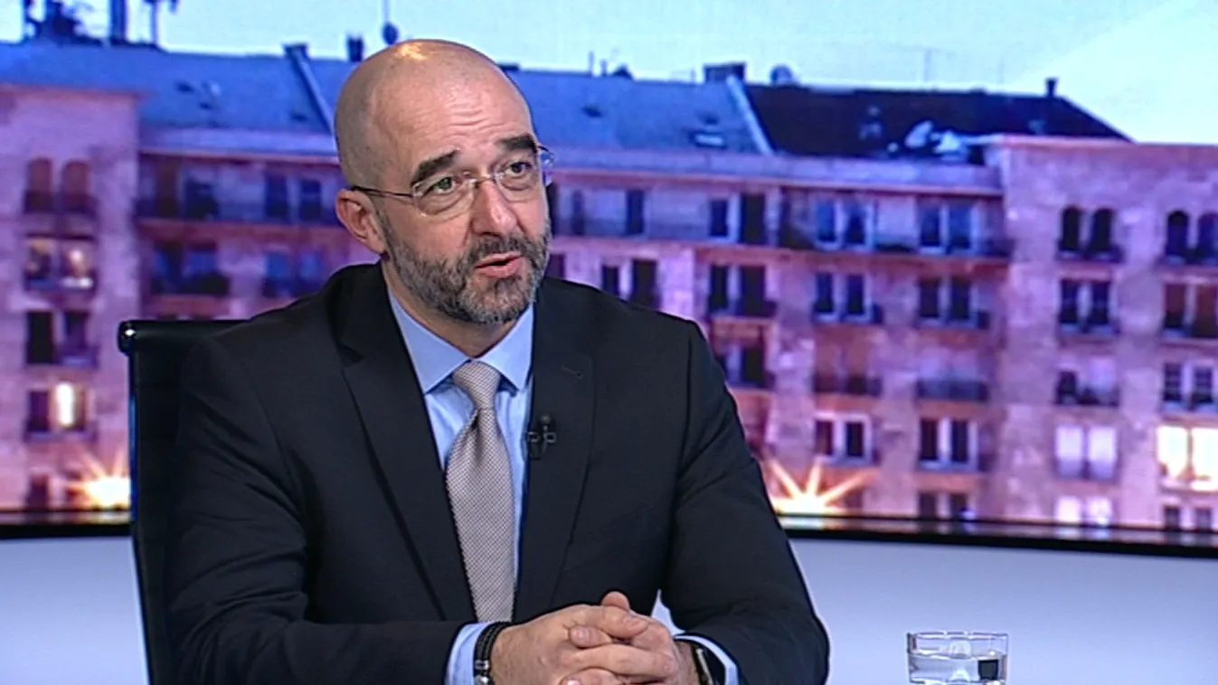 Kovács Zoltán: Előrébb látunk, mint a nyugat-európai politikusok