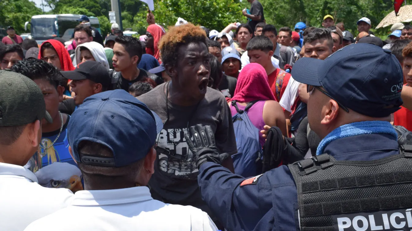 Katonák és rendőrök ezreit küldte Mexikó az Egyesült Államokkal közös határhoz