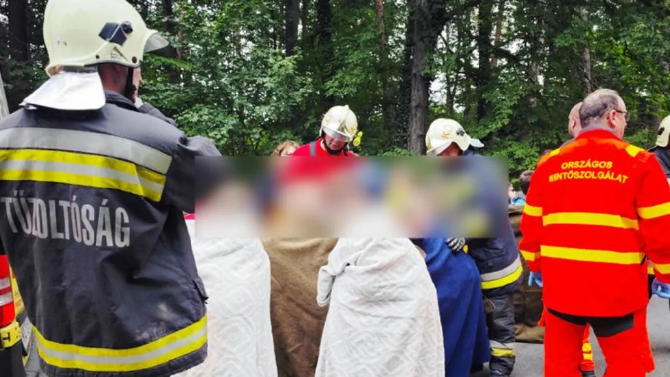 Egy gyermek sérült meg súlyosabban a Kőszegnél árokba borult buszon