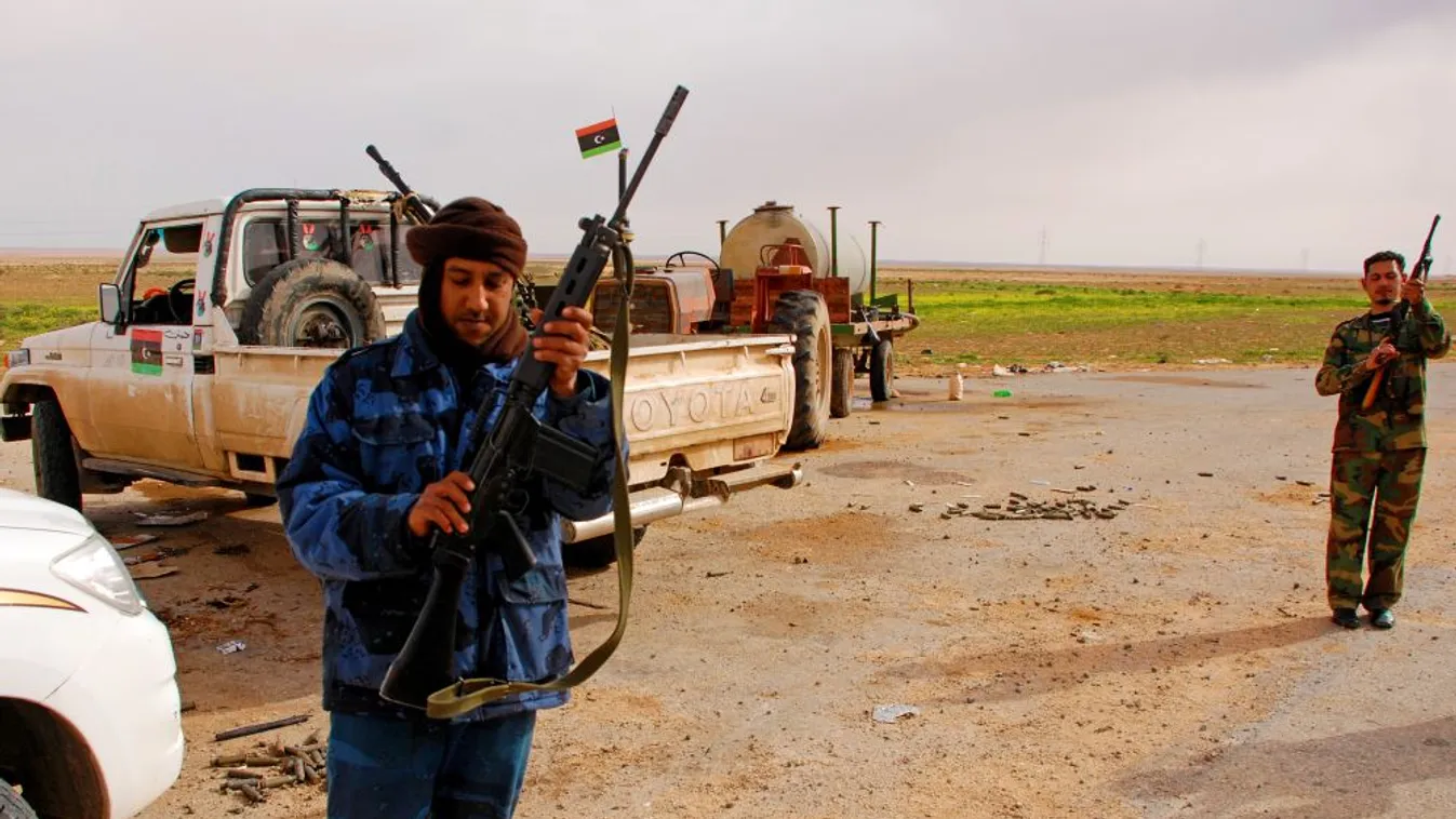 Az Európai Tanács elnöke a külföldi csapatok kivonását sürgette Líbiából