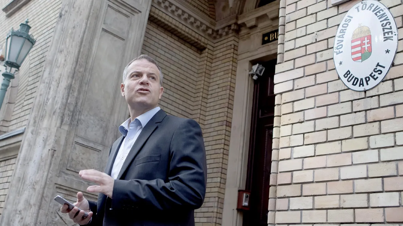 A Privátszférában Juhász Péter