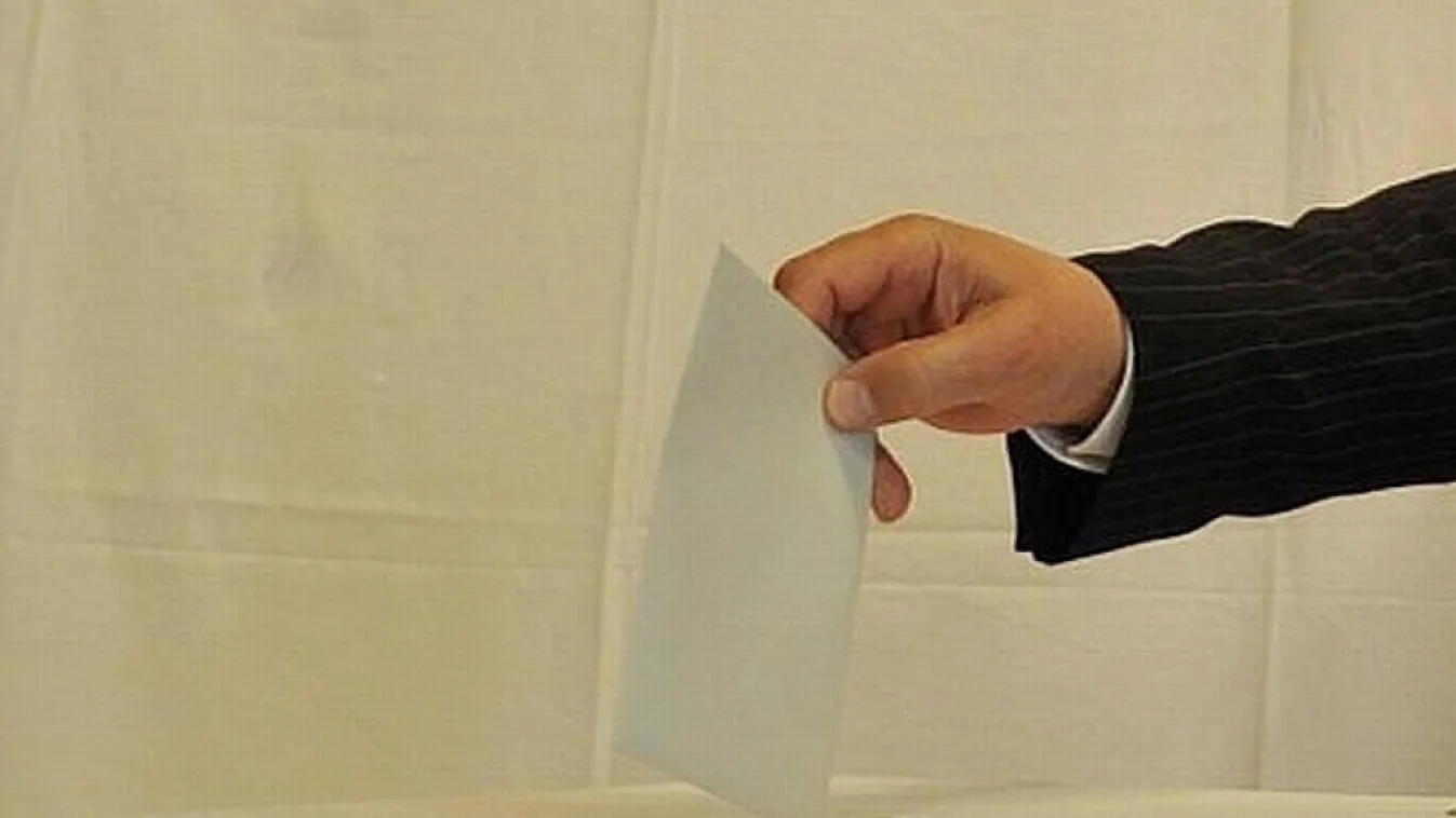 A népszavazás csak figyelemelterelés?